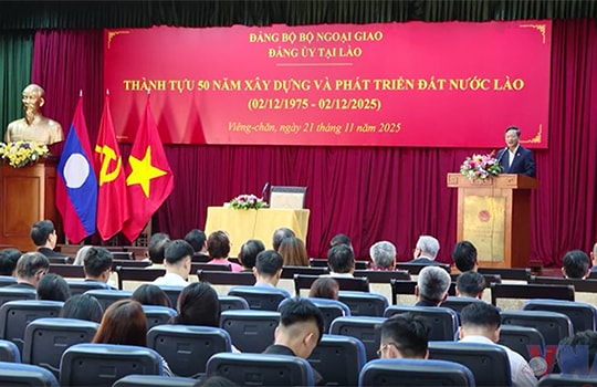 Sự phát triển của Lào luôn gắn liền với Việt Nam