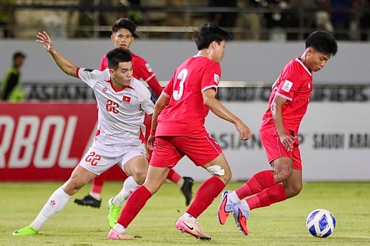 Chuyên gia: 'Hiệu suất ghi bàn thấp là bệnh kinh niên của tuyển Việt Nam'
