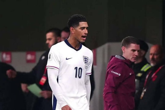 Wright: 'Nhiều người sợ hãi vì màu da của Bellingham'