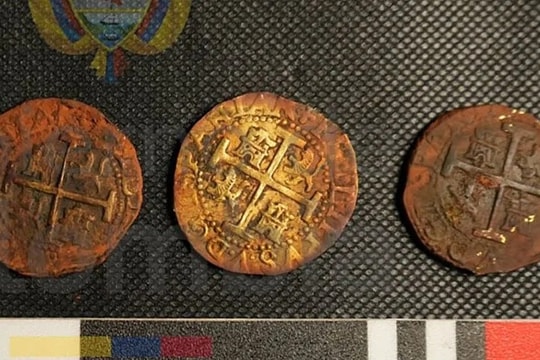 Colombia công bố kho báu trong xác tàu đắm hơn 300 năm