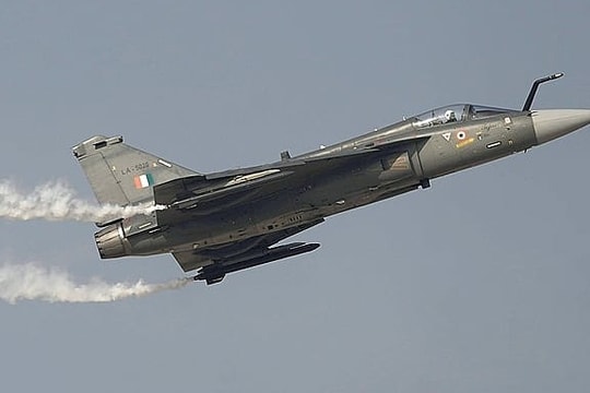 Tiêm kích Ấn Độ rơi tại triển lãm hàng không Dubai