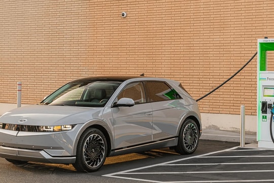 Hyundai muốn sạc xe điện chỉ còn ba phút, nhanh như đổ xăng