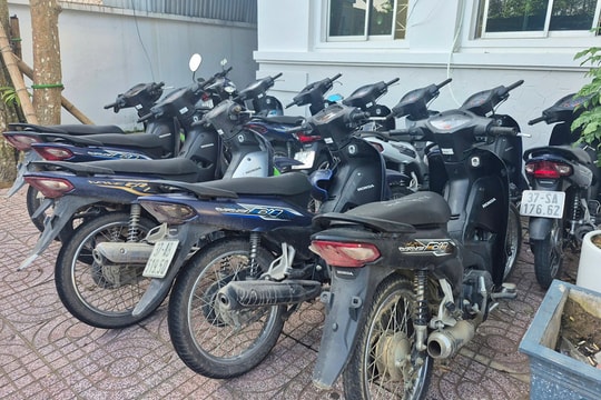 Trộm xe máy trong 5 giây