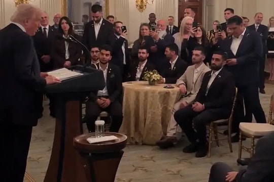 Ông Trump gặp nhóm con tin Israel tại Nhà Trắng