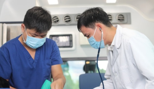 Kích hoạt cấp cứu ngoại viện trong đêm, cứu sống bệnh nhân nguy kịch trên đảo Phú Quốc