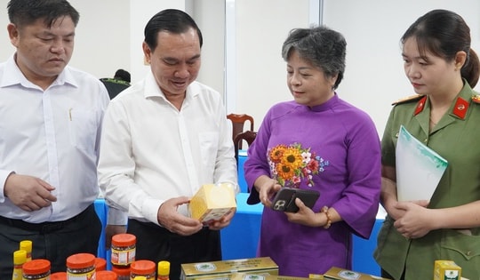 Livestream quảng bá sản phẩm OCOP của TPHCM