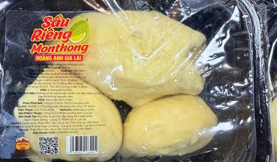 Bầu Đức bất ngờ mang sầu riêng bán trong nước