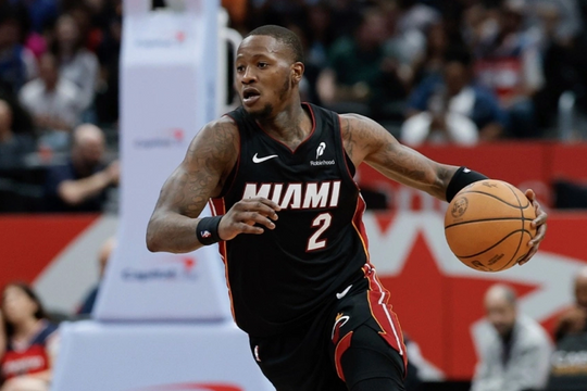 Bẫy đỏ đen sau ánh hào quang thể thao