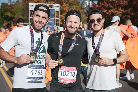 Phanh phui đường dây dùng số bib giả tại New York Marathon