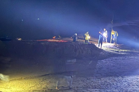 Tìm thấy tài xế xe đầu kéo bị lũ cuốn ở Quảng Trị