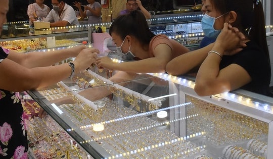 Giá vàng hôm nay 22-11: Bật tăng sau chuỗi ngày lao dốc