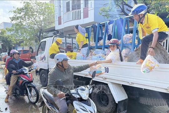Đắk Lắk phân bổ gần 100 tỷ đồng cho các địa phương, đơn vị khắc phục thiệt hại do mưa lũ