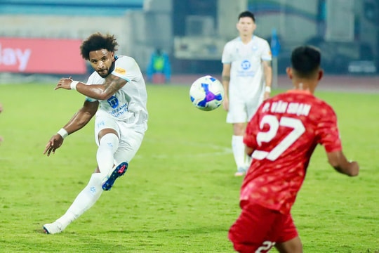 Nam Định thắng trong ngày Xuân Son trở lại