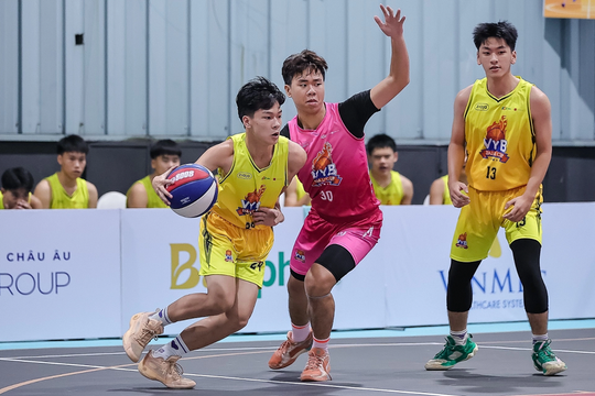 Việt Đức - Nguyễn Bỉnh Khiêm: Tứ kết Giải bóng rổ Trẻ VnExpress