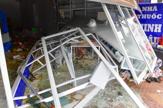 Hỗ trợ 30-60 triệu đồng cho trường hợp nhà sập, hư hỏng do mưa lũ