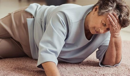 Dậy sớm làm việc nhà, người phụ nữ nguy kịch vì thói quen tưởng vô hại