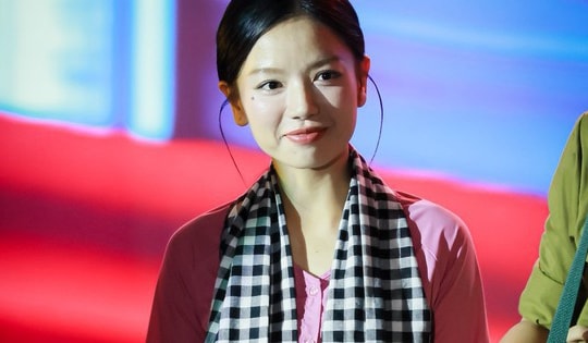 'Mưa đỏ' tiếp tục nhận tin vui quốc tế