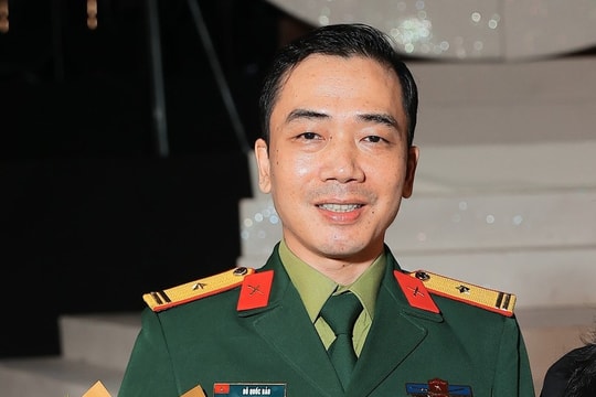 Nhạc sĩ mang hàm Trung tá, Giám đốc Dàn nhạc giao thưởng quân đội là ai?