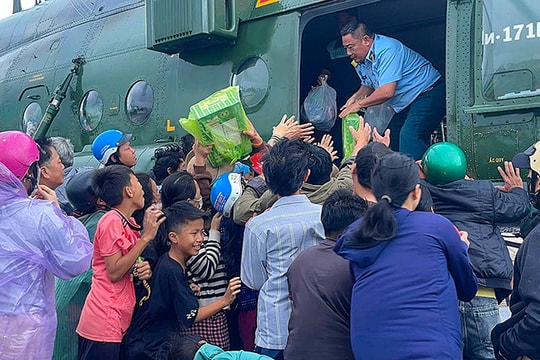 Sự thật luôn đứng vững - ngay cả giữa dòng lũ dữ