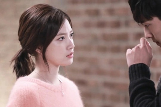 Từ chối thăm chị gái tôi đẻ, người yêu bình thản nói lý do gây sốc