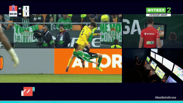 Antony nhận thẻ đỏ vì đá vào mặt đối thủ