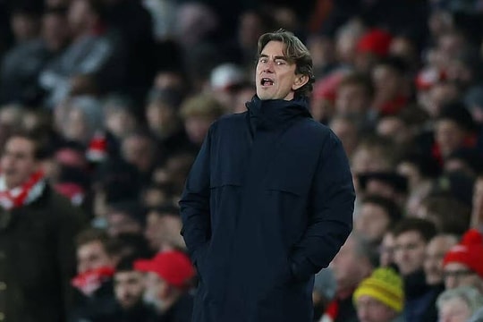 HLV Tottenham: 'Sơ đồ không có lỗi khi thua Arsenal'