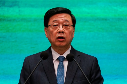 Hong Kong ủng hộ quan điểm của Bắc Kinh trong mâu thuẫn với Nhật Bản