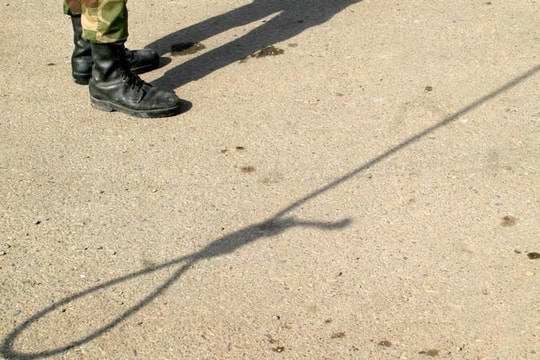 Iran tử hình công khai người bị kết tội hiếp dâm