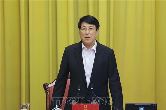 Chủ tịch nước Lương Cường chủ trì họp giao ban với Văn phòng Chủ tịch nước