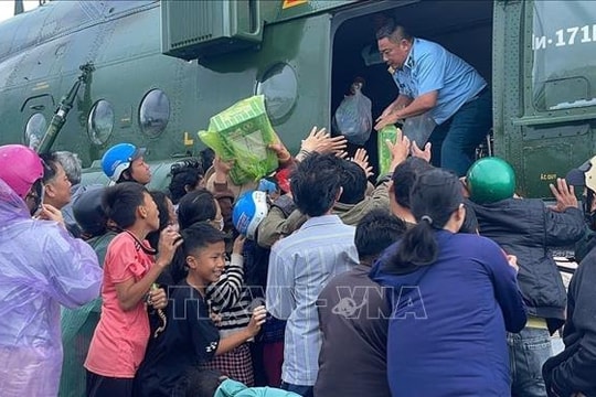 Hơn 2.088 tỷ đồng đăng ký ủng hộ đồng bào vùng lũ