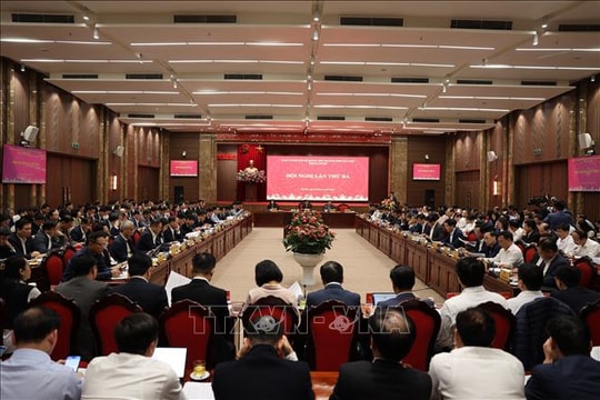 Hà Nội: Thống nhất mục tiêu tăng trưởng kinh tế năm 2026 từ 11% trở lên