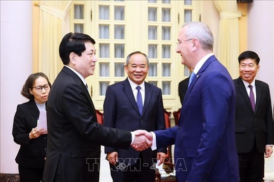 Chủ tịch nước Lương Cường tiếp Thống đốc tỉnh Kaluga, LB Nga