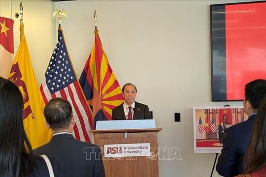 Triển lãm Ảnh và Thủ công Mỹ nghệ Việt Nam tại Mỹ