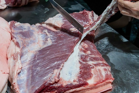 Ăn nhiều thịt đỏ có giúp sung mãn hơn?