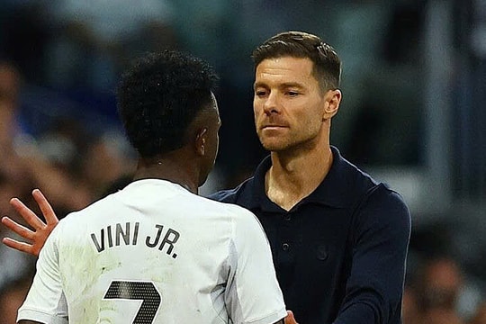 Nguồn cơn nổi loạn của Vinicius ở Real