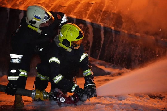 Ukraine tuyên bố chặn loạt tên lửa Iskander-M, Kinzhal của Nga