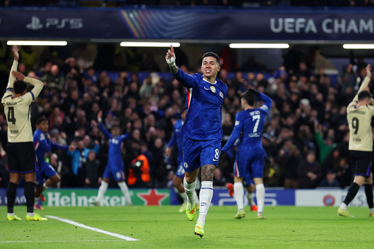 Chelsea đè bẹp Barca dù bị từ chối 3 bàn