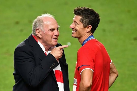 Cựu chủ tịch Bayern: 'Lẽ ra Barca phải đá hạng Hai'