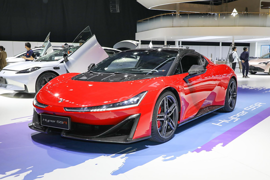 Xe điện Trung Quốc dẫn đầu nhóm tăng tốc nhanh nhất thế giới