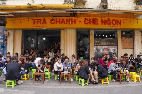 Lấn chiếm vỉa hè Hà Nội nhưng nghĩ là 'văn hóa lâu đời'