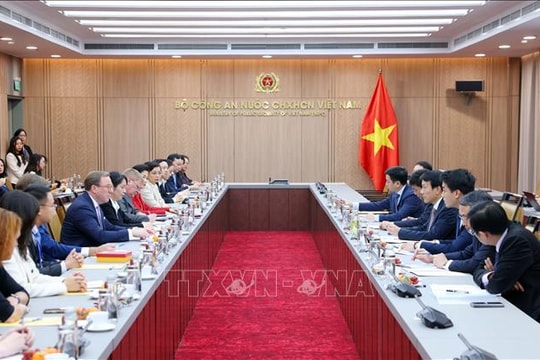 Thúc đẩy hợp tác an ninh mạng với cộng đồng doanh nghiệp châu Âu