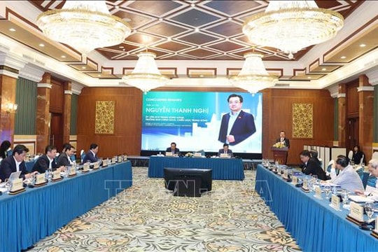 Hoàn thiện cơ chế thu hút nhà đầu tư chiến lược, tạo động lực cho TP Hồ Chí Minh