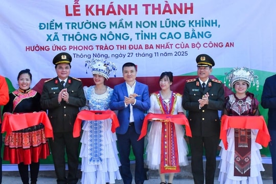 Khánh thành điểm trường Dân trí nơi biên cương Cao Bằng
