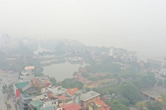 Cấp bách ứng phó ô nhiễm không khí ở Hà Nội