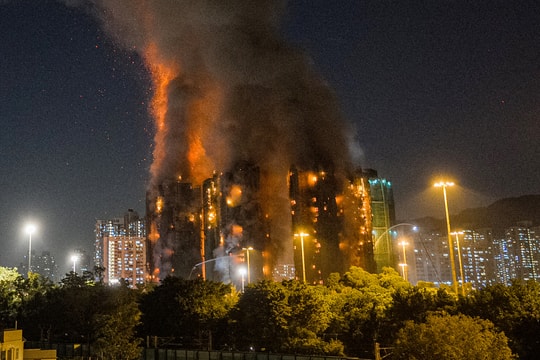 Hai điểm bất thường trong thảm kịch cháy chung cư Hong Kong