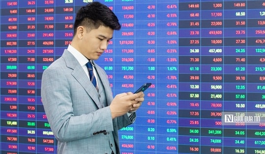 VN-Index bật tăng khi dòng tiền quay lại, nhóm bluechips dẫn dắt thị trường