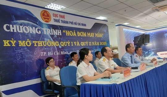 164 người ở TP HCM trúng thưởng xổ số hóa đơn