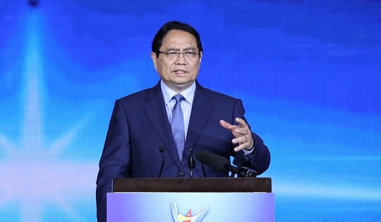 Thủ tướng: Doanh nhân trẻ cần tiên phong đưa sản phẩm Việt vươn ra thế giới