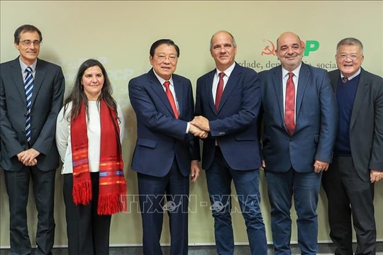 Đoàn đại biểu Đảng Cộng sản Việt Nam thăm và làm việc tại Bồ Đào Nha