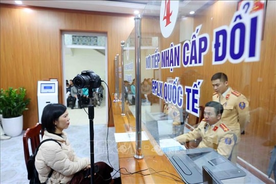 Đề xuất sửa đổi, đơn giản hóa thủ tục sát hạch, cấp, đổi giấy phép lái xe